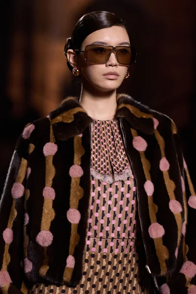 Look 126